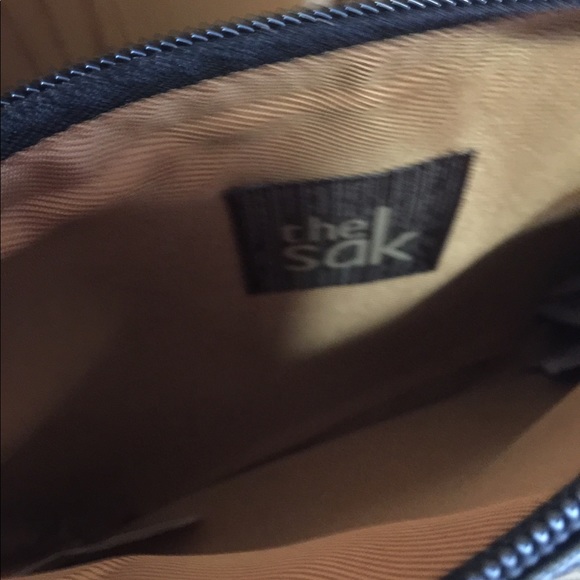 NWT The Sak Crossbody Wristlet - Picture 3 of 4